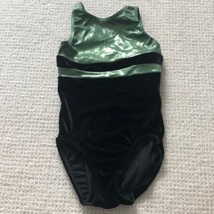 GK gymnastics leotard